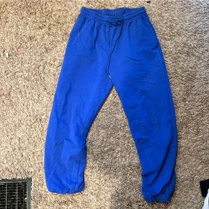 Women’s blue sweatpants size medium